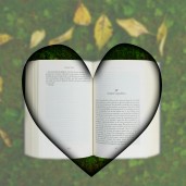 i_adore_reading